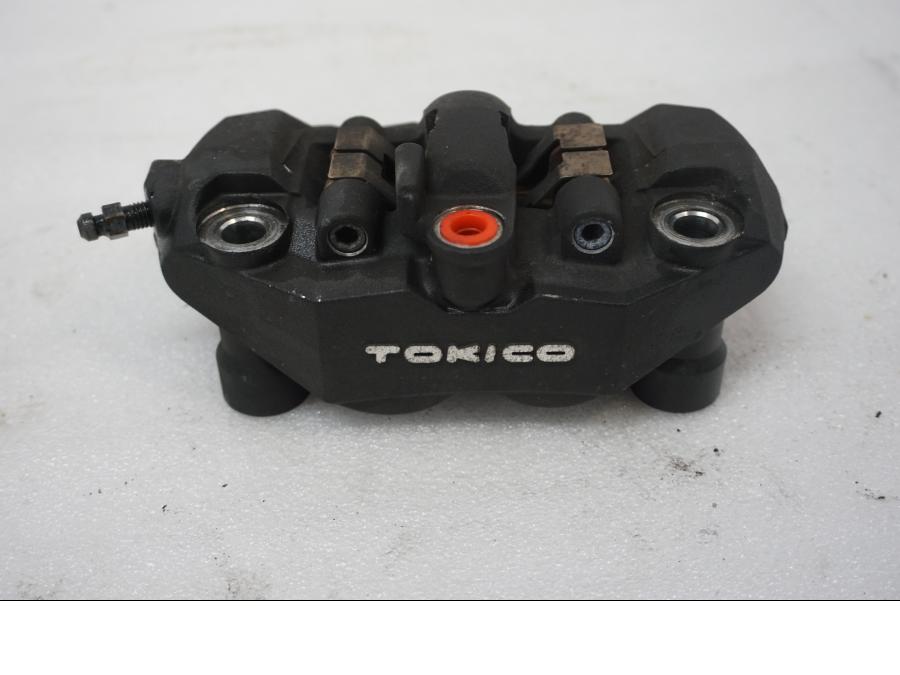 Framsidan på Bromsok från en Suzuki GSX-R 1000 -2007 motorcykel.