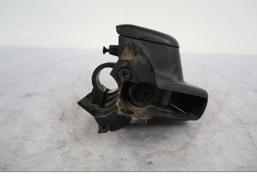 Snett uppifrån på Bromshuvudcylinder från en BMW R 1150 GS -2002 motorcykel.