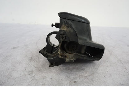 Snett uppifrån på Bromshuvudcylinder från en BMW R 1150 GS -2002 motorcykel.