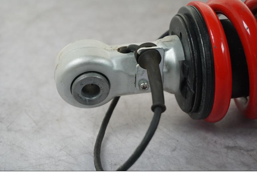 Extrabild5 på Stötdämpare ESA från en BMW F 850 GS -2017 motorcykel.