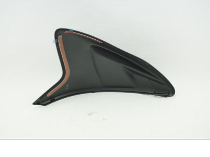 Baksidan på Bensintankskåpa från en Suzuki GSX-R 600 -2011 motorcykel.