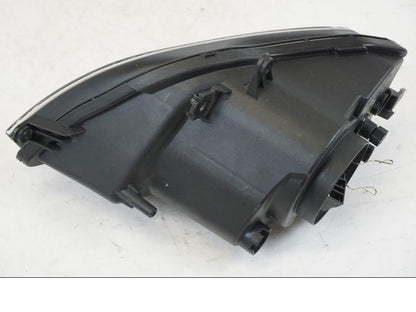 Extrabild6 på Strålkastare från en BMW S 1000 XR -2014 motorcykel.