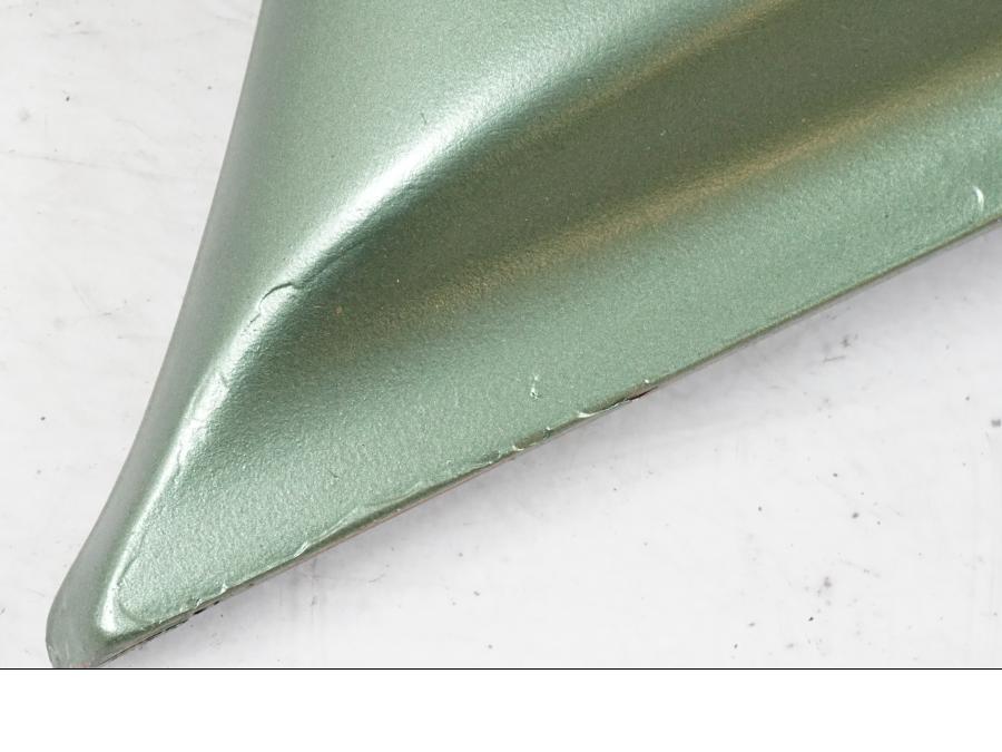 Vänster sida på Sidkåpa från en BMW K 1100 LT -1999 motorcykel.