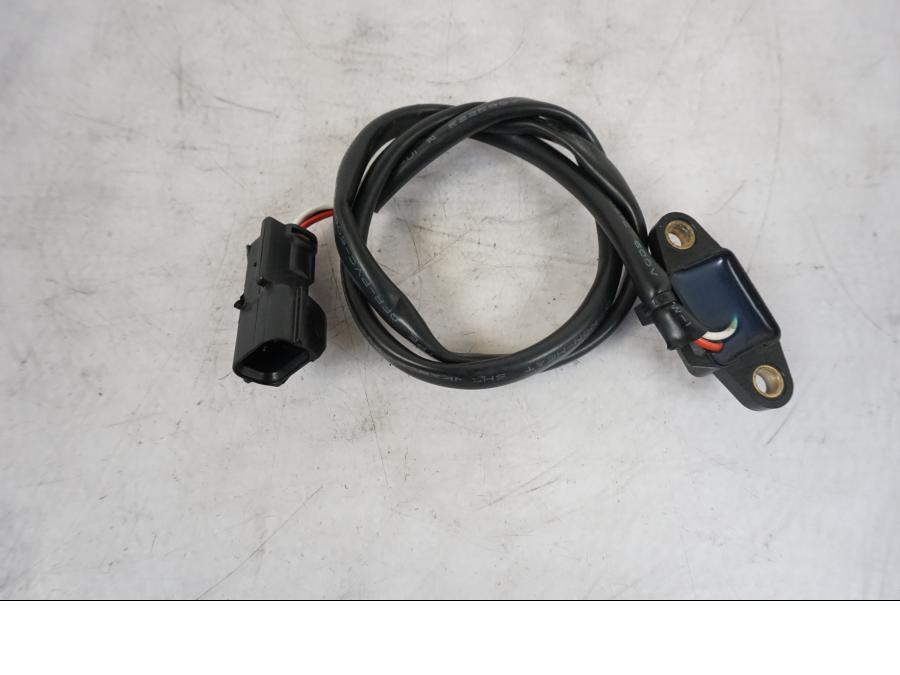 Framsidan på Växellådsgivare från en KTM 1290 Super Duke R -2021 motorcykel.