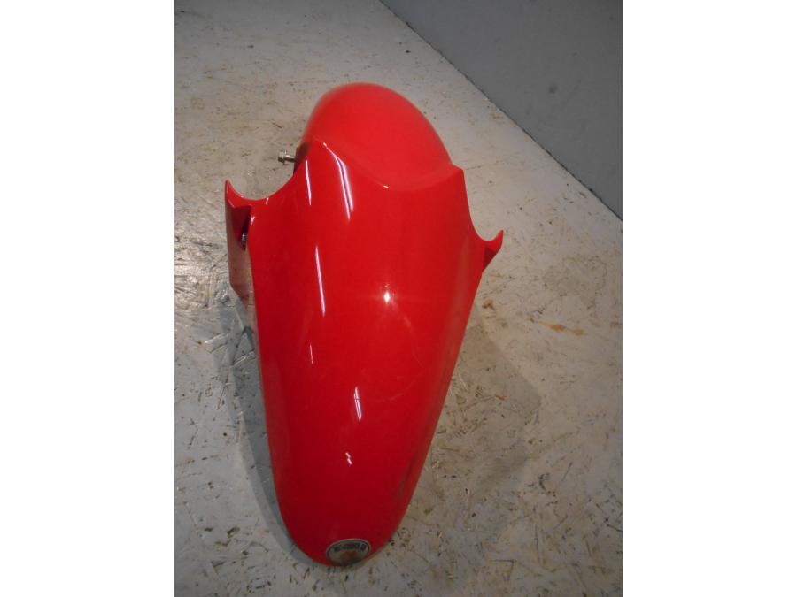 Höger sida på Framskärm från en Honda CBR 125 R -2007 motorcykel.