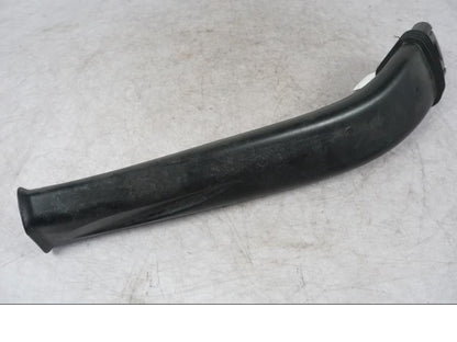 Framsidan på Luftburksnorkel från en BMW K 1600 GTL -2015 motorcykel.