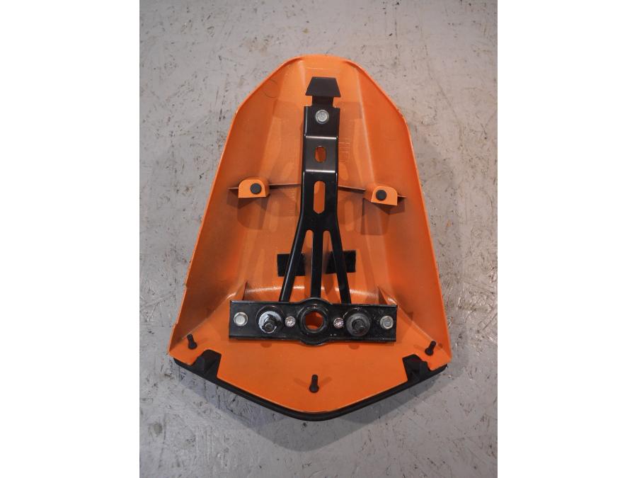 Vänster sida på Kuts från en Kawasaki ZX-10R -2008 motorcykel.