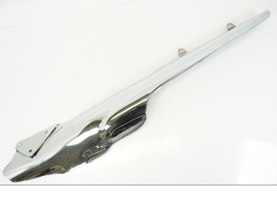 Framsidan på Ljuddämpardekor från en BMW K 1200 LT -2004 motorcykel.