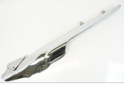 Framsidan på Ljuddämpardekor från en BMW K 1200 LT -2004 motorcykel.