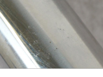 Snett uppifrån på Gaffelben från en Honda VTR 1000 F -2001 motorcykel.