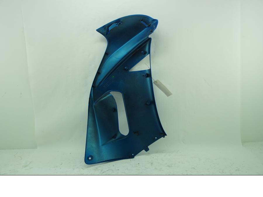 Baksidan på Sidkåpa från en Kawasaki ER-6F -2007 motorcykel.