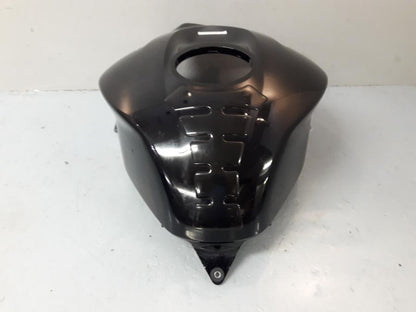 Höger sida på Bensintankskåpa från en Honda CBR 600 RR -2007 motorcykel.