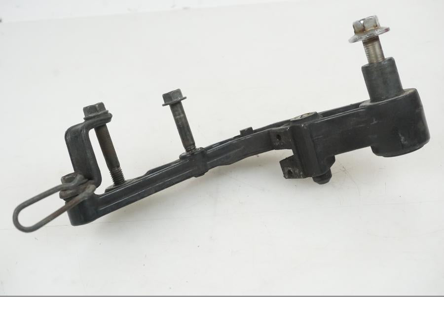 Höger sida på Bromsoksfäste från en Honda VF 750 C -1983 motorcykel.