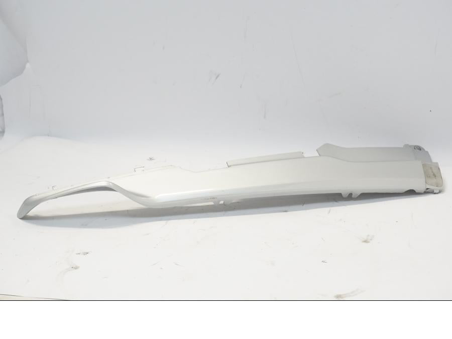 Höger sida på Bakvinge från en BMW R 1150 RS -2004 motorcykel.