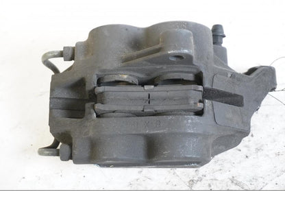 Baksidan på Bromsok från en Yamaha YZF 1000 R -1999 motorcykel.