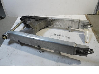 Framsidan på Sving från en Honda XL 1000 V -1999 motorcykel.