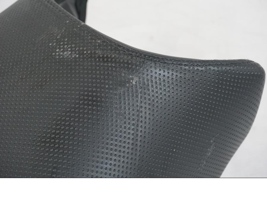 Baksidan på Sadel från en BMW R 1250 GS -2021 motorcykel.