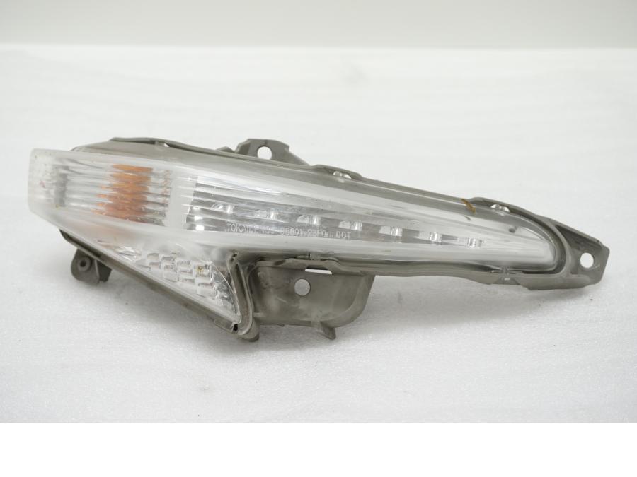 Baksidan på Blinkers från en Suzuki GSX 1300 BK -2008 motorcykel.