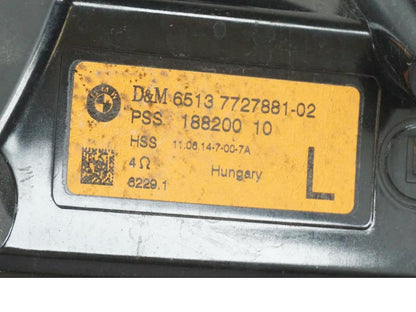 Snett uppifrån på Högtalarbox från en BMW K 1600 GTL -2015 motorcykel.