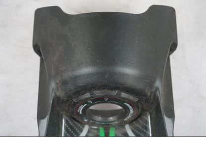 Höger sida på Tändningslåskåpa från en Kawasaki Z 900 -2019 motorcykel.