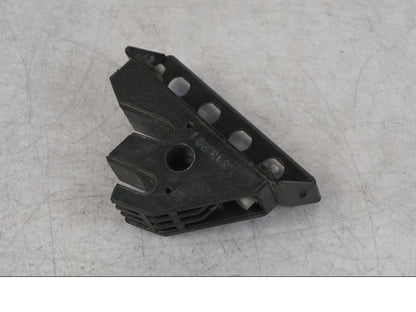 Framsidan på Sadelfäste från en BMW R 1100 GS -1998 motorcykel.