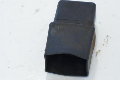 Snett nerifrån på Relä från en Honda CBR 900 RR -2001 motorcykel.