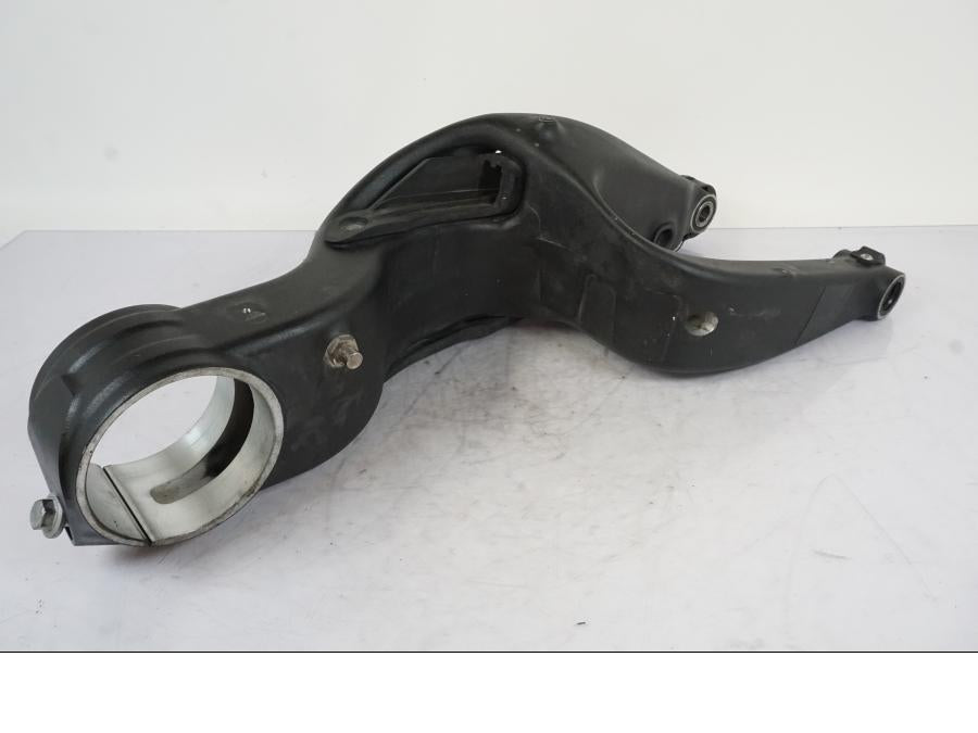 Framsidan på Sving från en KTM 1290 Super Duke -2019 motorcykel.