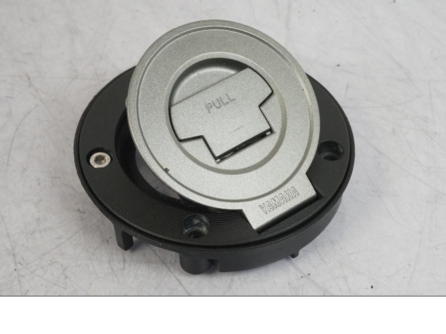 Vänster sida på Låssats från en Yamaha MT-09 SP -2018 motorcykel.