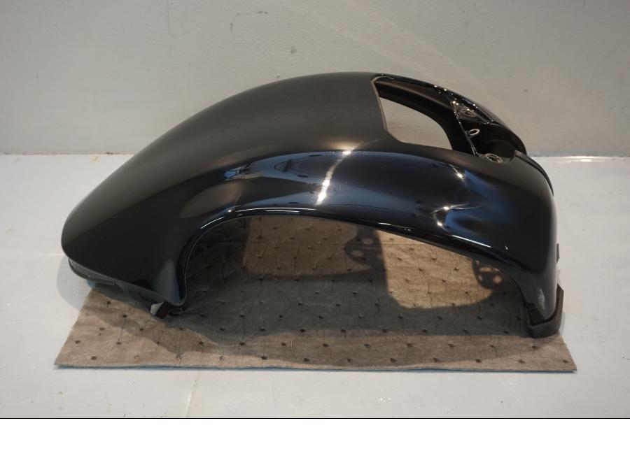 Framsidan på Luftburksdekor från en Yamaha V-Max 1700 -2010 motorcykel.