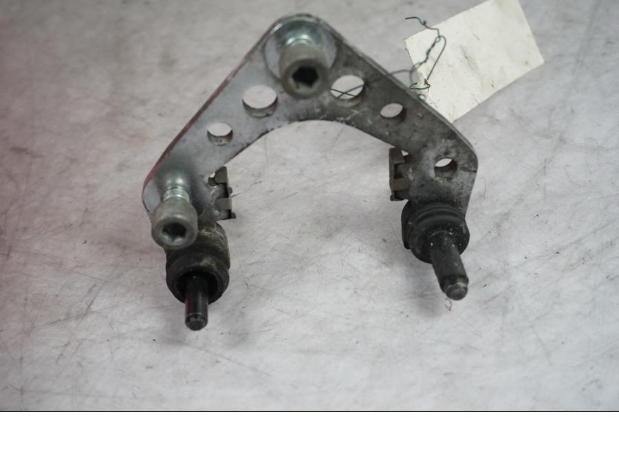 Höger sida på Bromsoksfäste från en Kawasaki VN 1500 -1996 motorcykel.