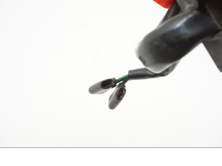 Extrabild1 på Styrelreglage från en Honda VF 750 S -1982 motorcykel.