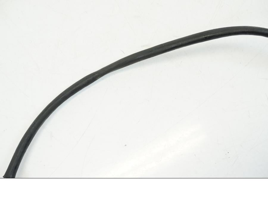 Snett nerifrån på Lambdasond från en BMW R 1250 GS -2019 motorcykel.