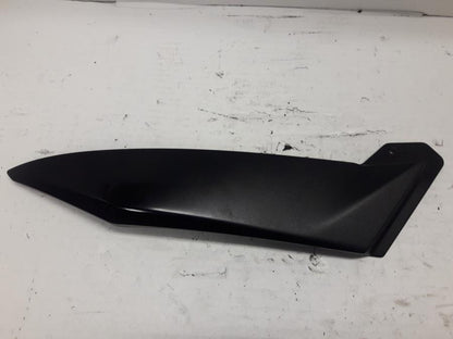 Framsidan på Bensintankskåpa från en Yamaha YZF 1000 R1 -2003 motorcykel.