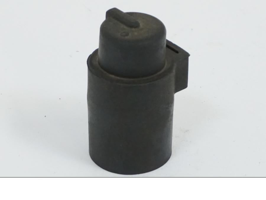 Baksidan på Relä från en Kawasaki VN 1500 -2002 motorcykel.