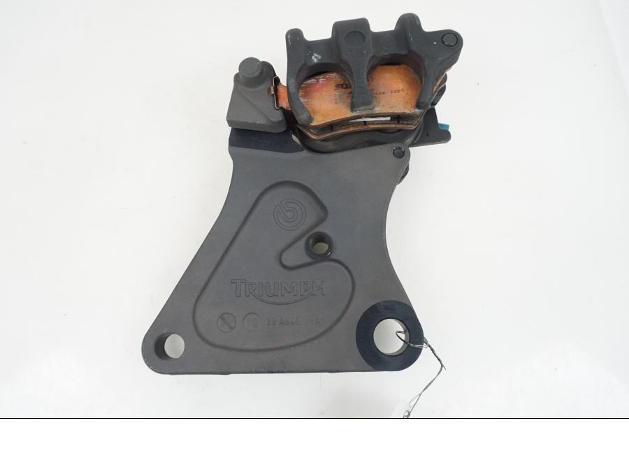 Baksidan på Bromsok från en Triumph Rocket III -2006 motorcykel.
