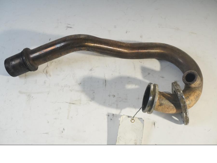 Framsidan på Grenrör från en KTM 125 Duke -2014 motorcykel.