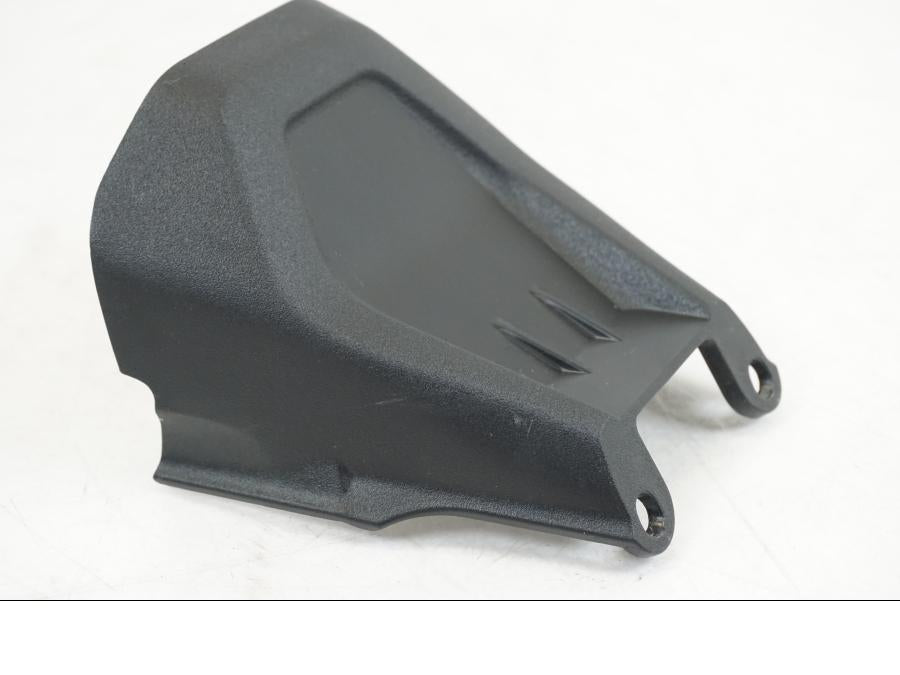 Baksidan på Instrumentkåpa från en Yamaha MT-09 -2021 motorcykel.