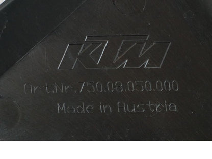 Vänster sida på Sidkåpa från en KTM 690 SM R -2009 motorcykel.