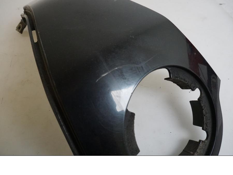 Vänster sida på Bensintankskåpa från en BMW K 1200 S -2007 motorcykel.