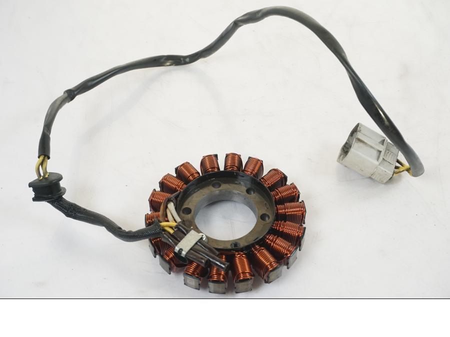 Extrabild1 på Generator från en KTM 1290 Super Duke R -2018 motorcykel.