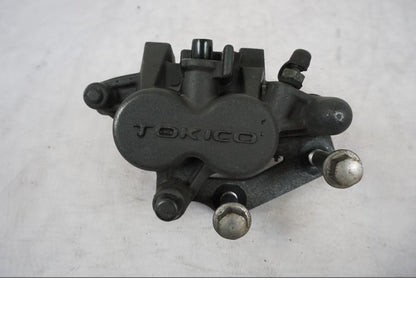 Baksidan på Bromsok från en Kawasaki ER-6N -2008 motorcykel.