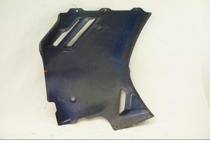 Baksidan på Sidkåpa från en Suzuki GSX 1100 F -1988 motorcykel.