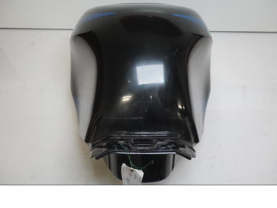 Vänster sida på Bensintank från en Yamaha FZR 600 -1995 motorcykel.