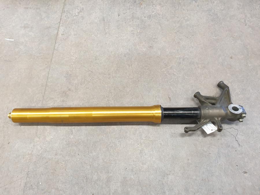 Baksidan på Gaffelben från en Kawasaki ZX-10R -2005 motorcykel.