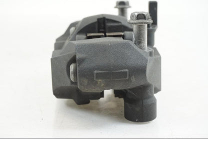 Baksidan på Bromsok från en Suzuki GSX-R 750 -2008 motorcykel.