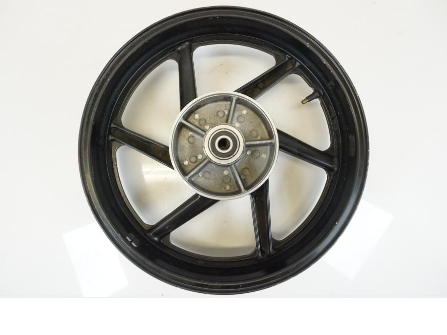 Extrabild2 på Fälg från en Honda CB 750 -2002 motorcykel.