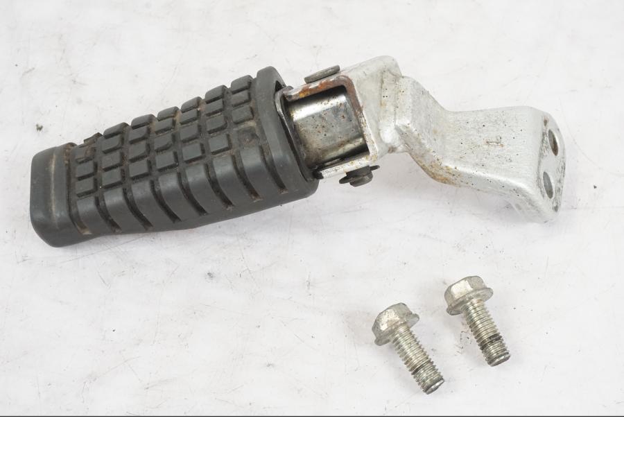 Framsidan på Fotpinne från en Kawasaki KL 650A -1987 motorcykel.