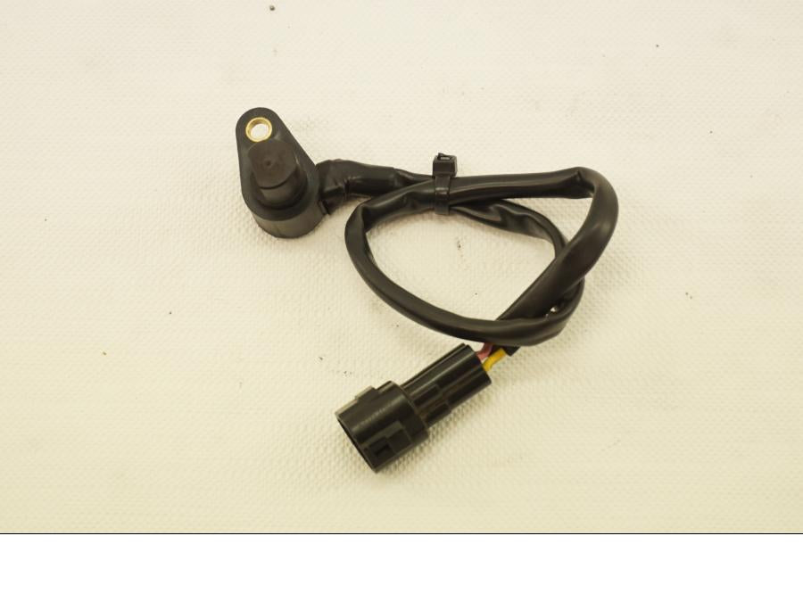 Baksidan på Hastighetsgivare från en Kawasaki ZX-6R -2008 motorcykel.