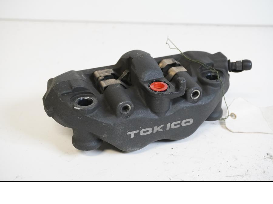 Framsidan på Bromsok från en Honda CBR 1000 RR -2004 motorcykel.