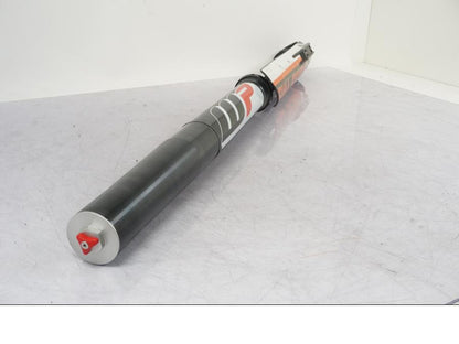 Baksidan på Gaffelben från en KTM 690 SMCR -2020 motorcykel.